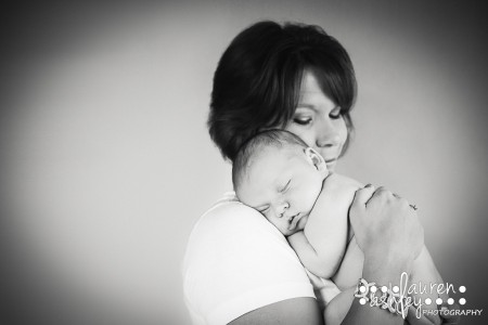 Newborn photographer in Cedar Rapids